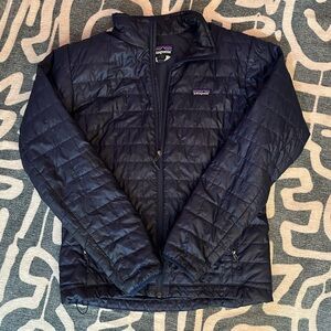 Patagonia Men’s Nano Puff Jacket Navy Blue Medium